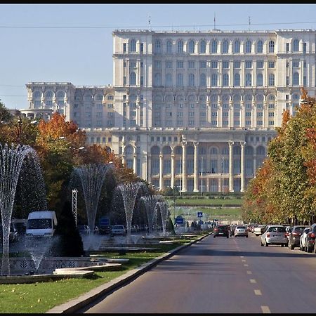 Color Apartments Unirii 14 Blv Букурещ Екстериор снимка